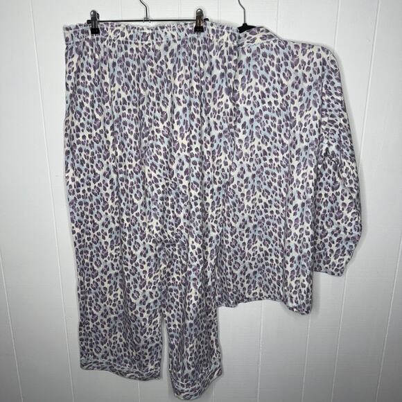 Victoria’s Secret Women’s Leopard Print Flannel Cotton Pajamas Purple XL NWT - Picture 2 of 5